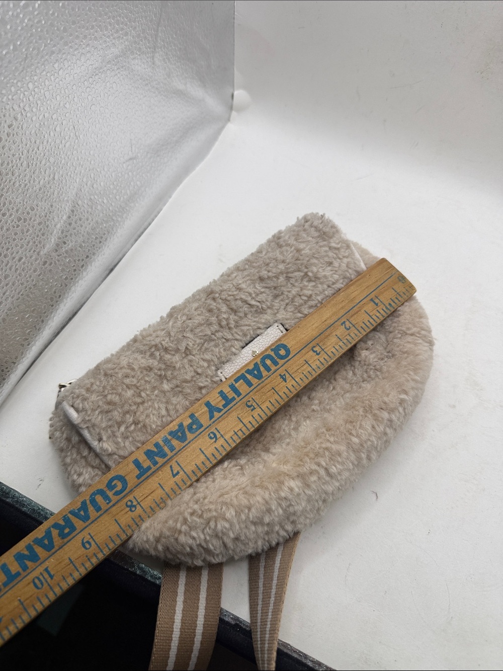Kate Spade Rosie Faux Shearling Waist Belt Bag Fanny Pack Tan Fuzzy Furry Boho - Picture 16 of 16